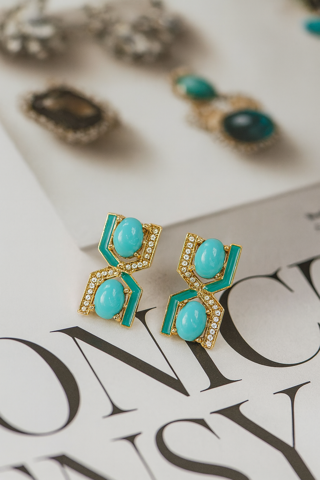 DE3423-1 Turquoise White CZ Geometric Enamel Stud Earrings