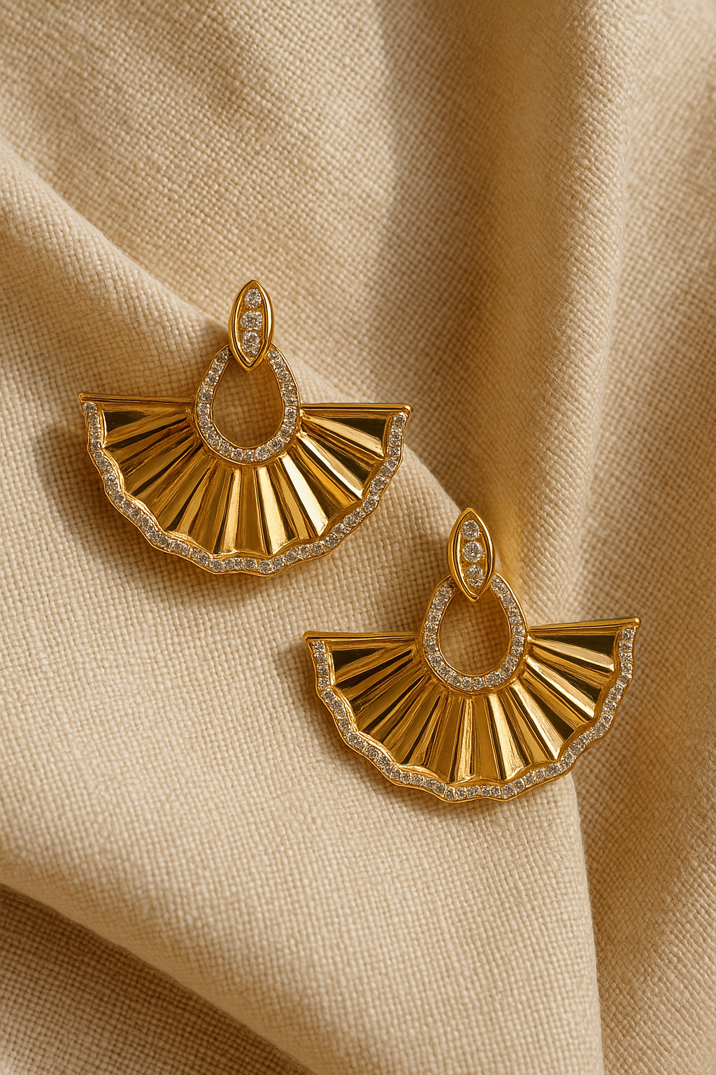 DE3886-2 Fan Drop Earrings with Cubic Zirconia